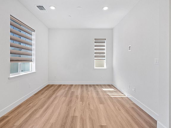5th image of 2943 Neil Jerome Dr #2
