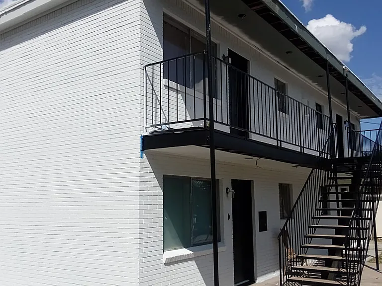 5513 Newport St #1 — Photo 7
