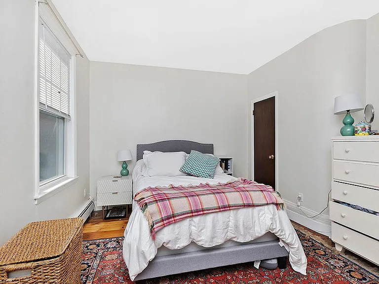 15 Park St — Photo 10