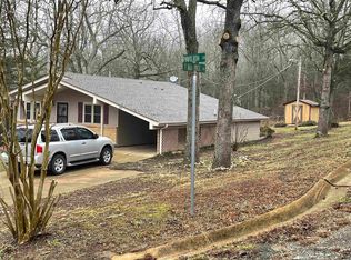 1300 Pavillion Ln, Horseshoe Bend, AR 72512