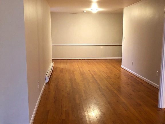5th image of 106 E German St