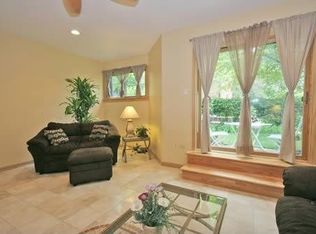 808 S May St, Chicago, IL 60607