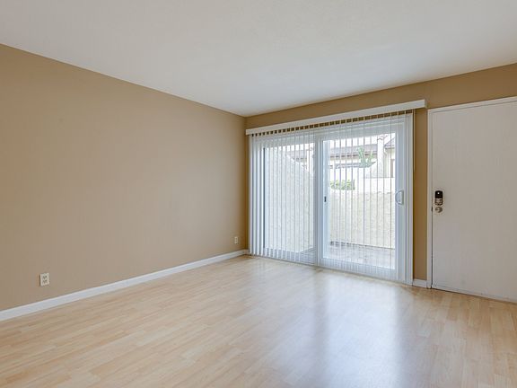 4th image of 8357 Amber Rose Ln #0