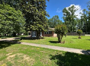 2406 Robinson Ave, Conway, AR 72034