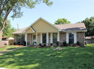 2520 Royal Oaks Dr, Plano, TX 75074