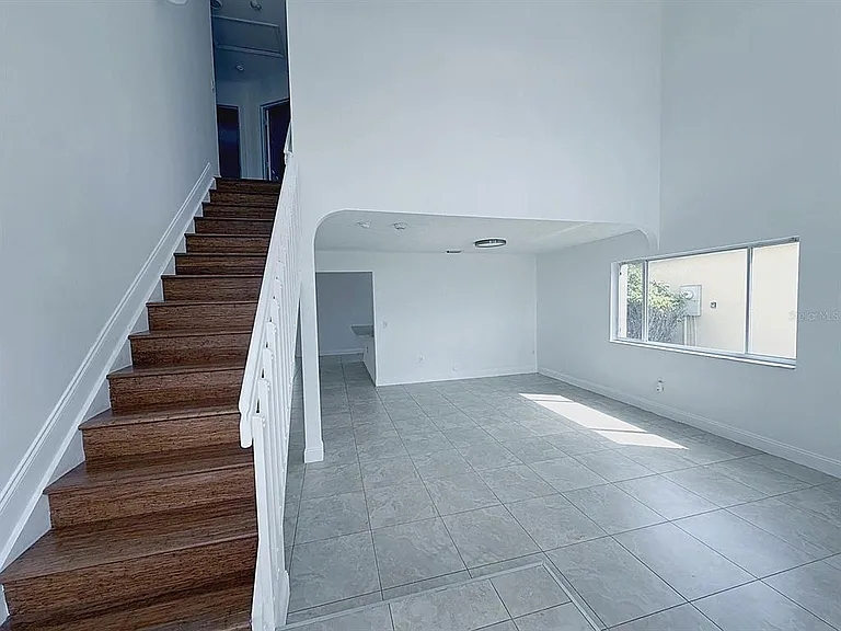 114 Danielle Ct — Photo 22