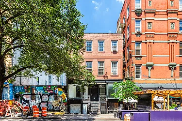 9 Clinton Street