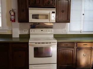 3907 Goodnight Ave, Pueblo, CO 81005