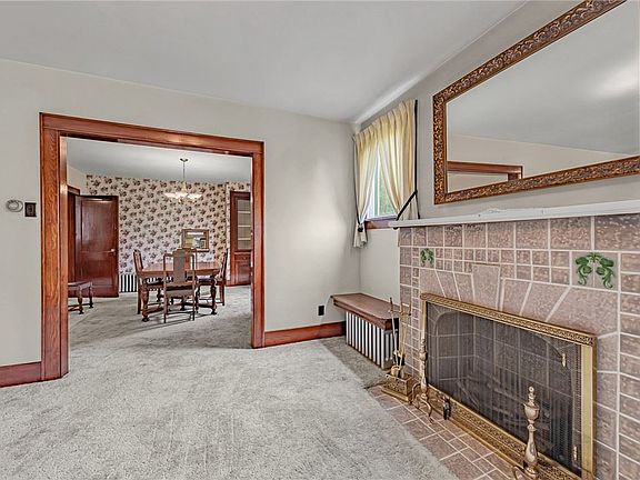 4th image of 797 Homestead Ave