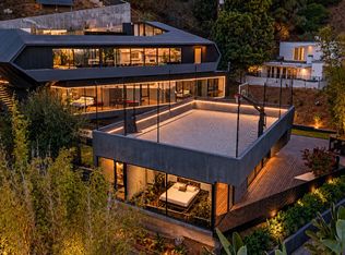 1907 N Beverly Dr, Beverly Hills, CA 90210