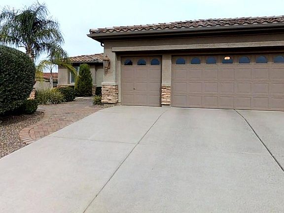 5th image of 62064 E Briarwood Dr