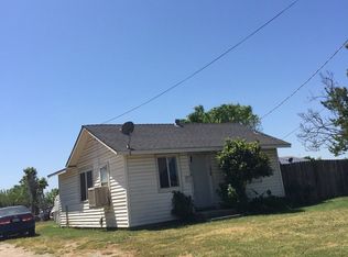 7597 7595 Walnut Ave, Winton, CA