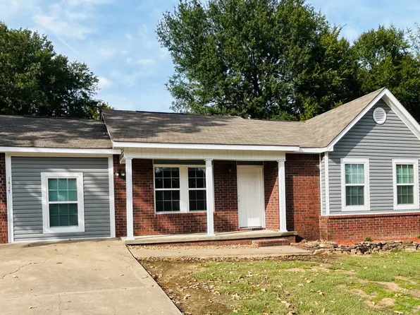 1417 Grand Pine Dr, Greenwood, AR 72936