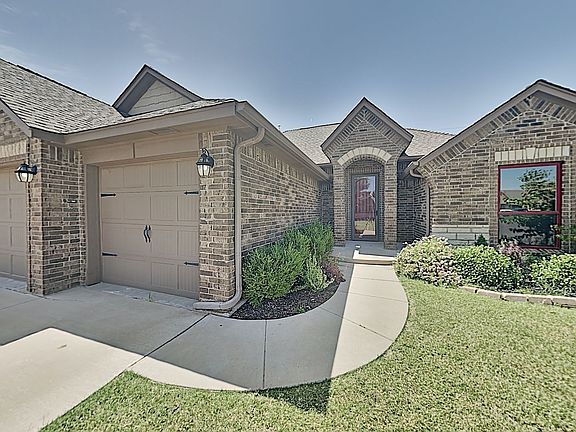 3rd image of 4705 Granite Dr