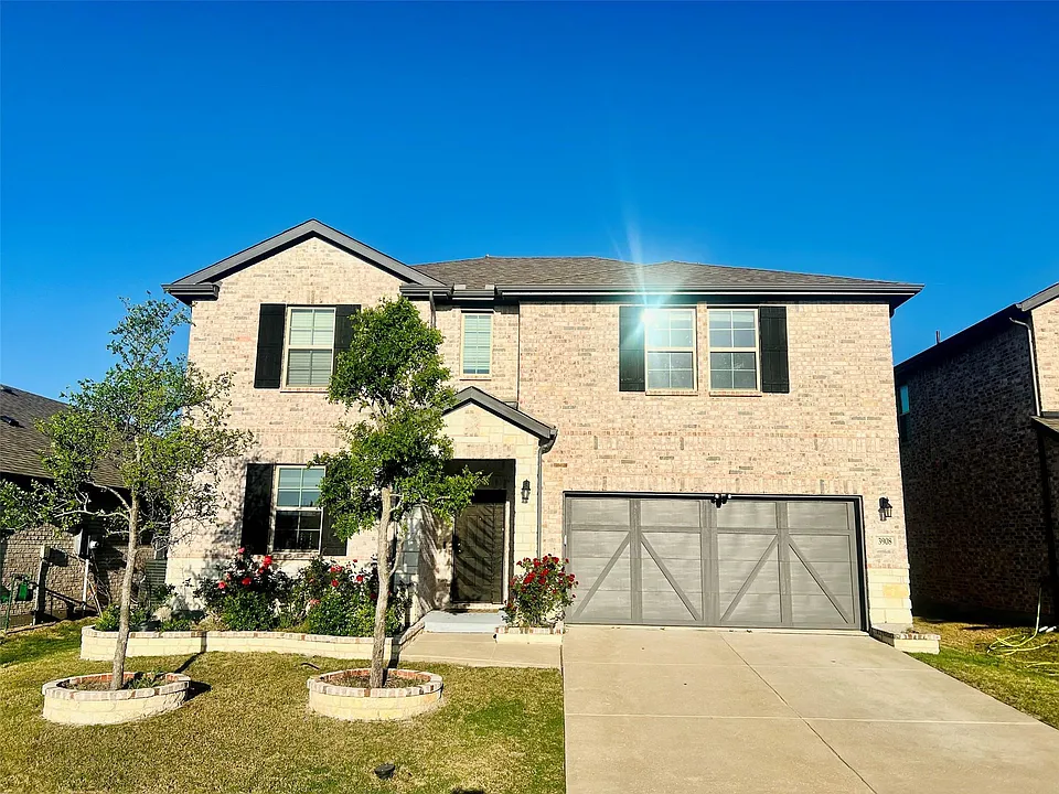 3908 Burks Ct