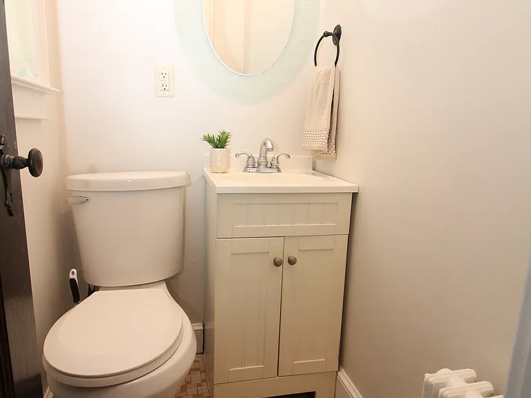 53 Lilac Ave — Photo 14