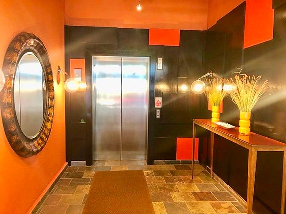 Elevator to basement & 4th floor.