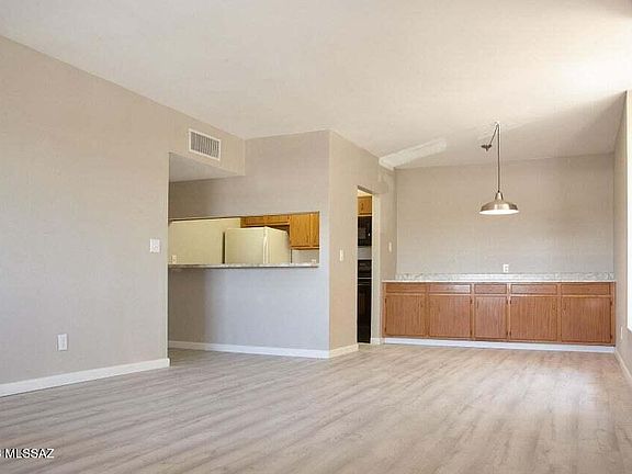 2nd image of 8080 E Speedway Blvd