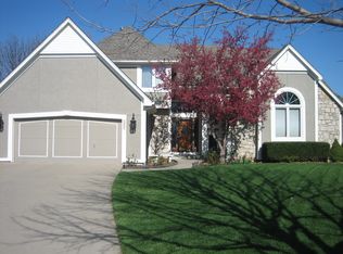 8166 Constance St, Lenexa, KS 66215