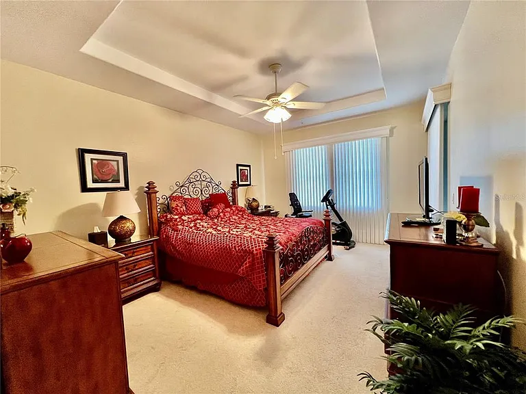 3304 Sunset Key Cir #D — Photo 17