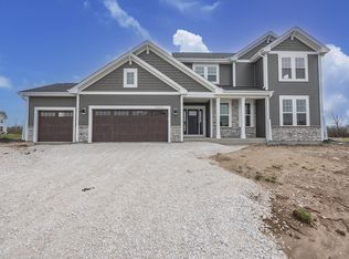 N73W17723 Mineral DRIVE, Menomonee Falls, WI 53051