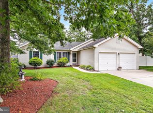 105 Castaway Rd, Manahawkin, NJ 08050