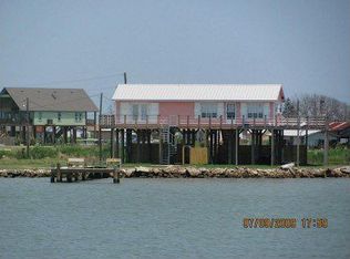 1409 4th St, Port Bolivar, TX 77650