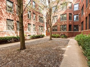 2104 W Montrose Ave #2, Chicago, IL 60618