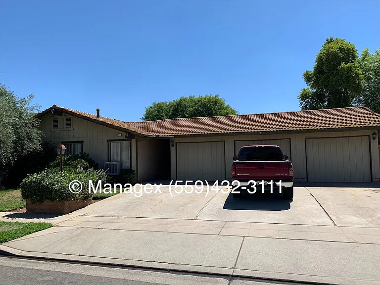 6448 N Colonial Ave #103 — Photo 1