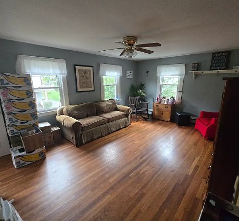 5th image of 7 Weymouth St #2