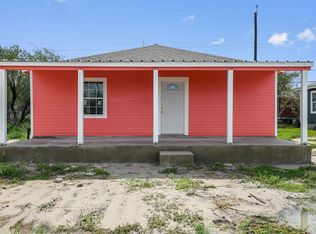 37 Redfish Dr, Rockport, TX 78382
