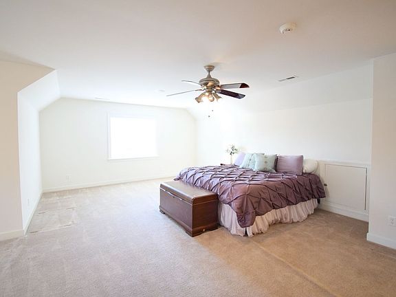 2nd master bedroom