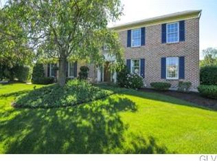 5100 Rosewood Dr, Center Valley, PA 18034