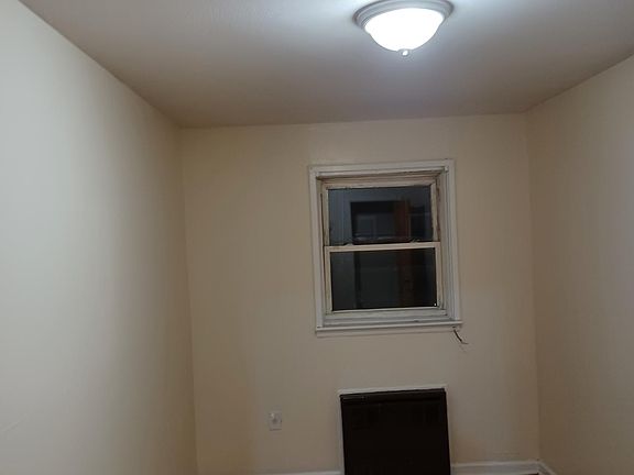 2nd image of 747 E 78th St #2