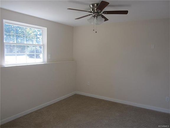 3rd image of 7456 Bridle Ct