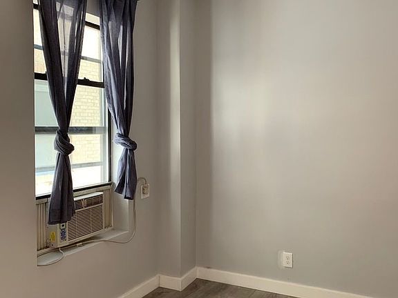 3rd image of 102 Convent Ave #4E