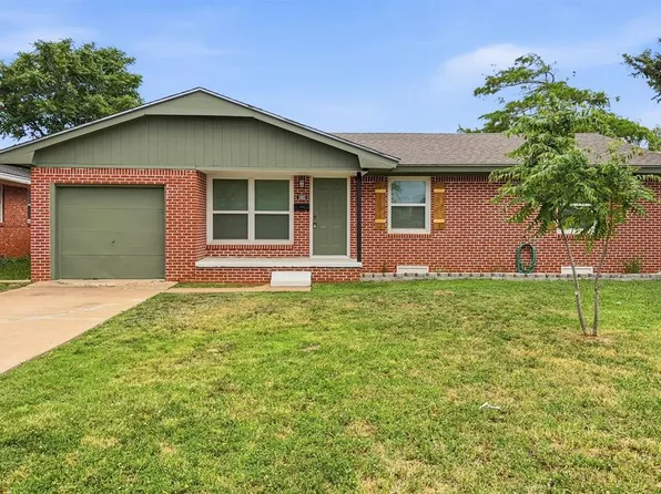 1003 Asalee St, Altus, OK 73521