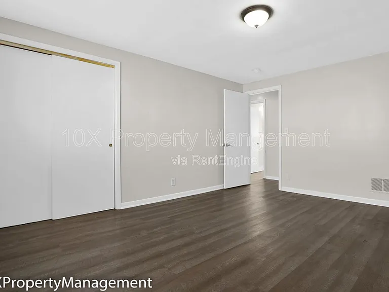 3257 Cleveland Ave #C — Photo 20