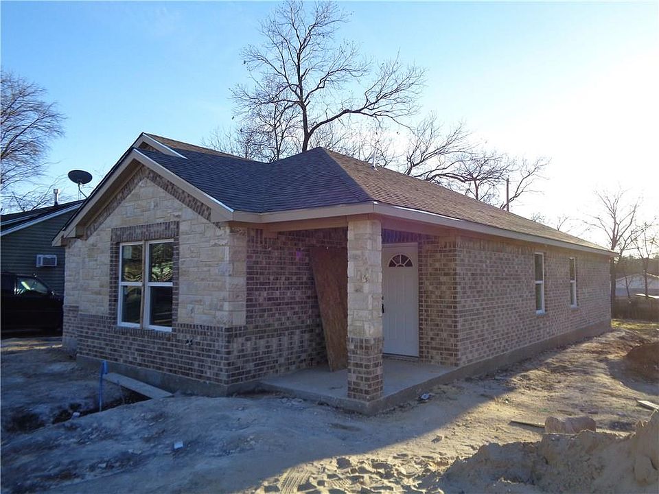 2nd image of 3007 Fernwood Ave
