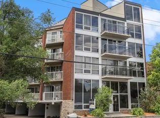 1160 Merivale Rd #202, Ottawa, ON K1Z 6B5