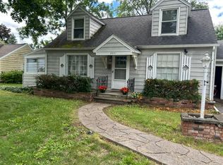 205 Hyland Dr, North Syracuse, NY 13212