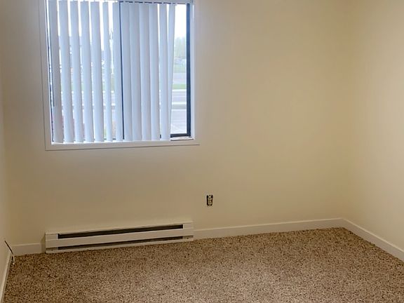 5th image of 112 Blair Dr #13