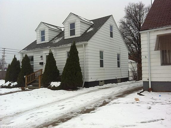 4th image of 4414 W 139th St