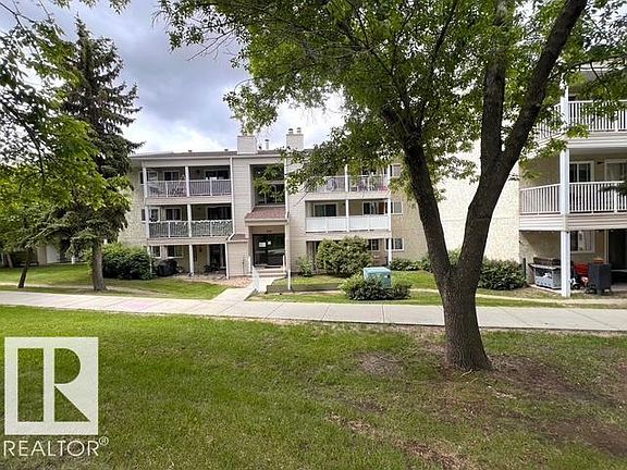 3rd image of 340 Woodbridge Way #102