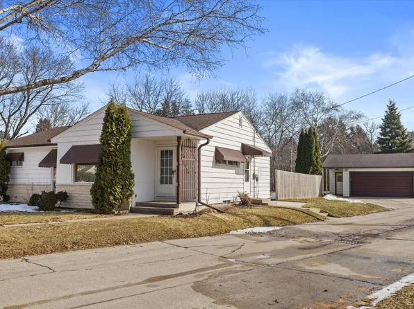3250 South 72nd STREET, Milwaukee, WI 53219