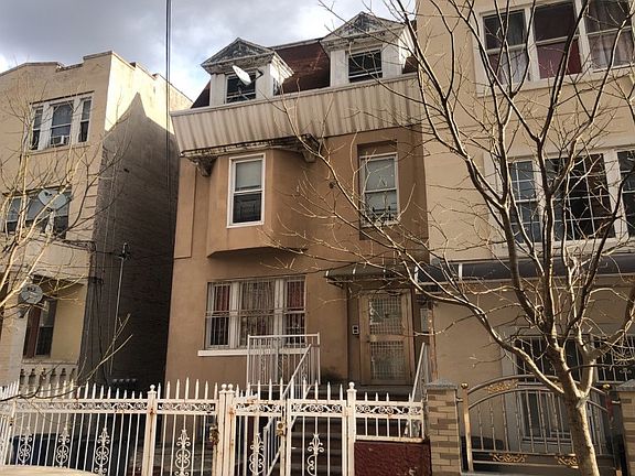 2nd image of 1354 Teller Ave