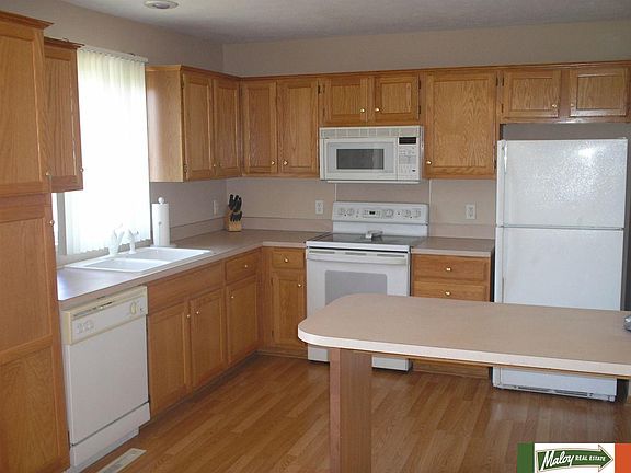 4th image of 10708 S 17th St