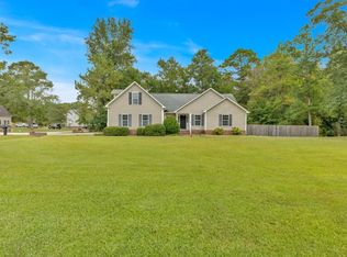 442 Ridge Rd, Jacksonville, NC 28540