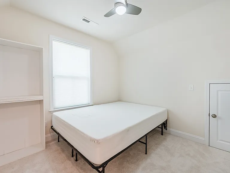 5168 E Liberty Park Cir — Photo 17