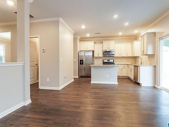 5th image of 4143 Park Crossings Dr